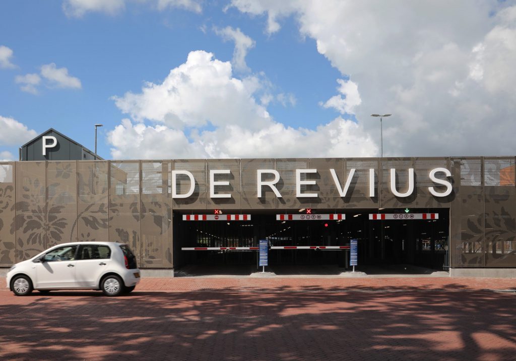 Parkeergarage-De-Revius-Leeuwarden