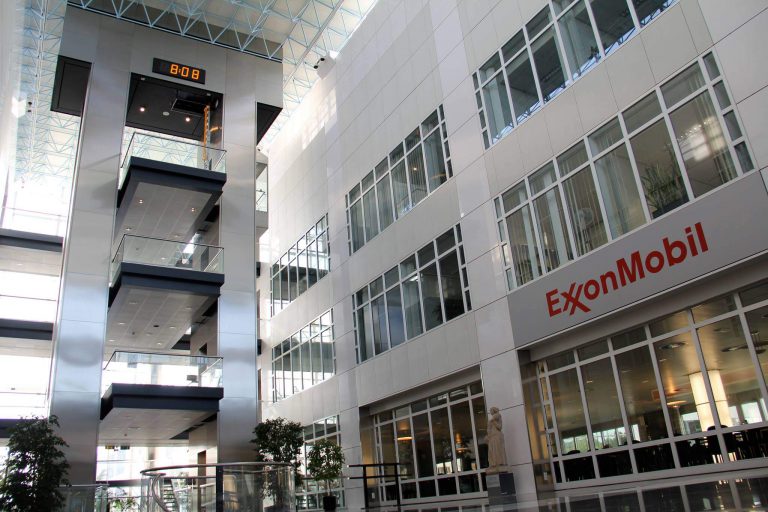 Tijddisplay ExxonMobil Benelux Breda