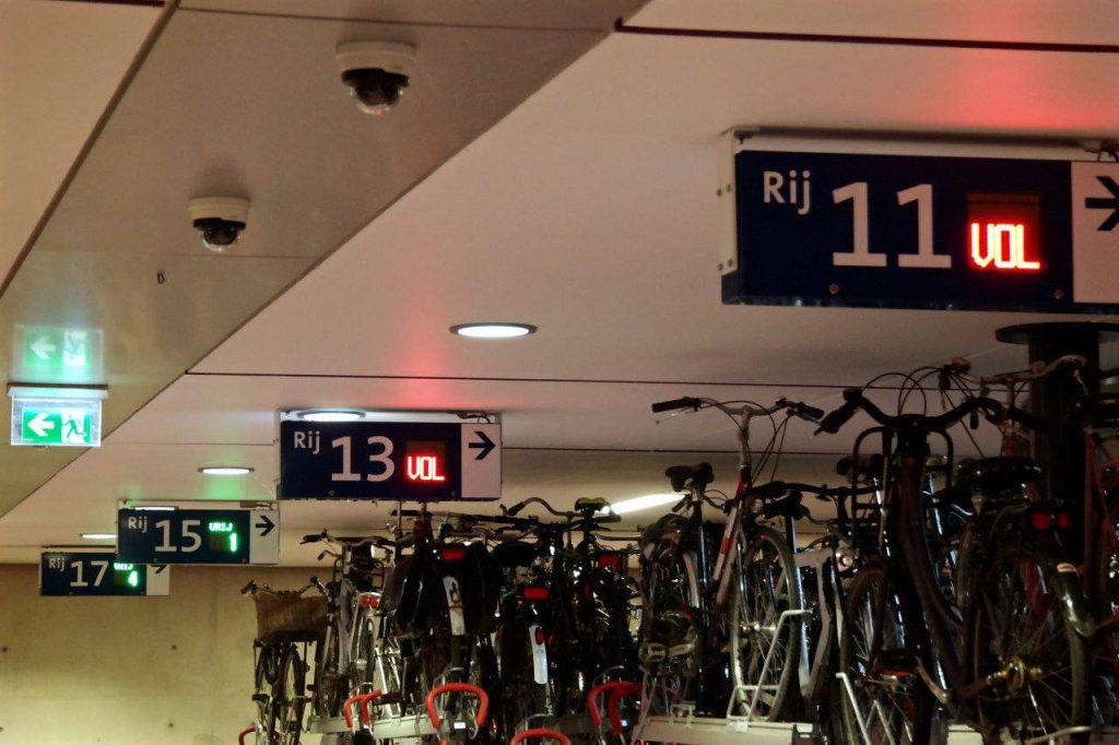 Fiestdisplays Bike Park Control FRIS Fiets Route Informatie Systeem
