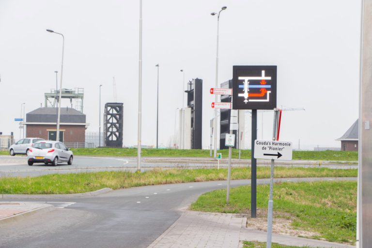 Fietsdisplays, AufoDRIP's Dynamisch Route Informatie Paneel