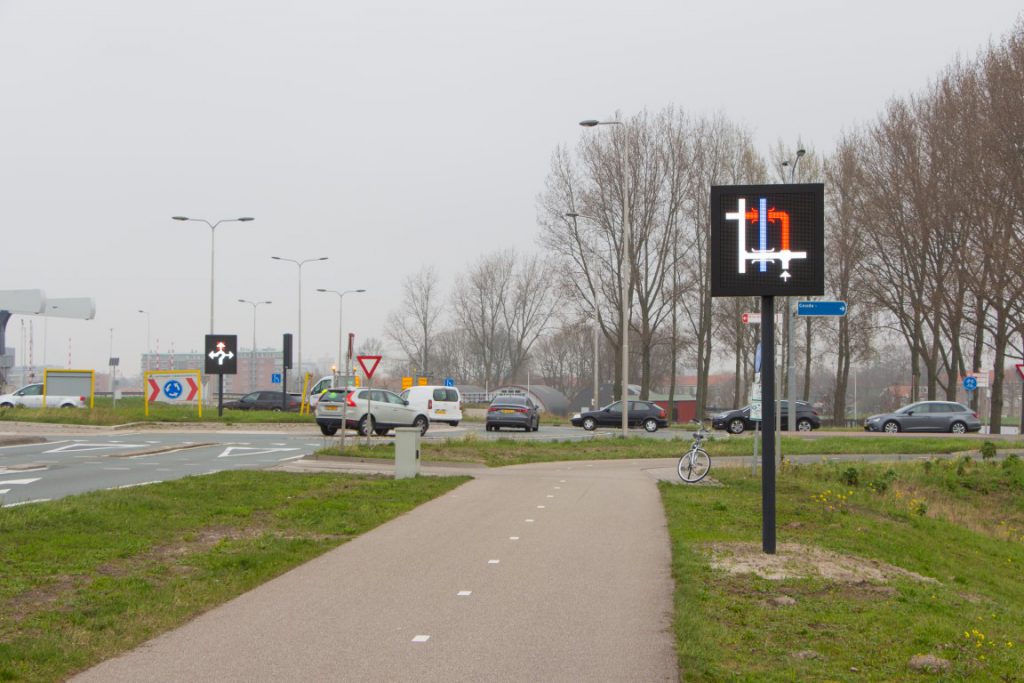 Fietsdisplays, AufoDRIP's Dynamisch Route Informatie Paneel