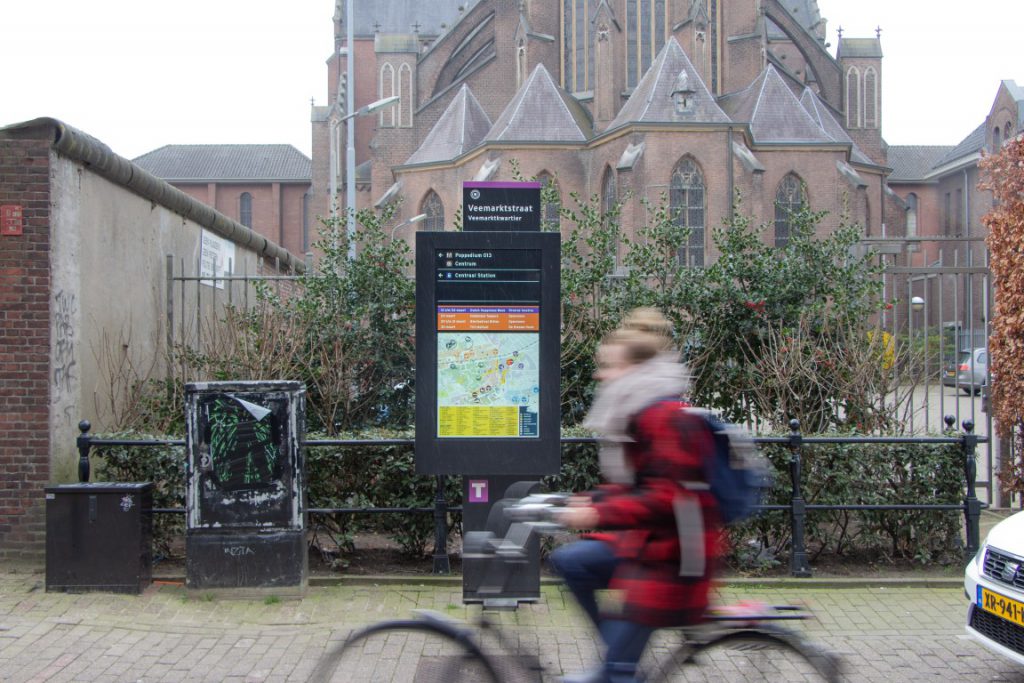 Dynamische Informatiezuilen InfoCity LCD-scherm dynamische bewegwijzering