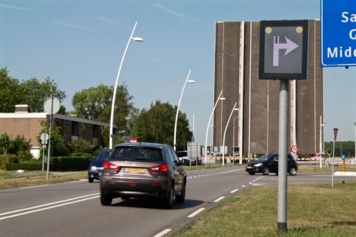 dynamisch verkeersbord bij open brug