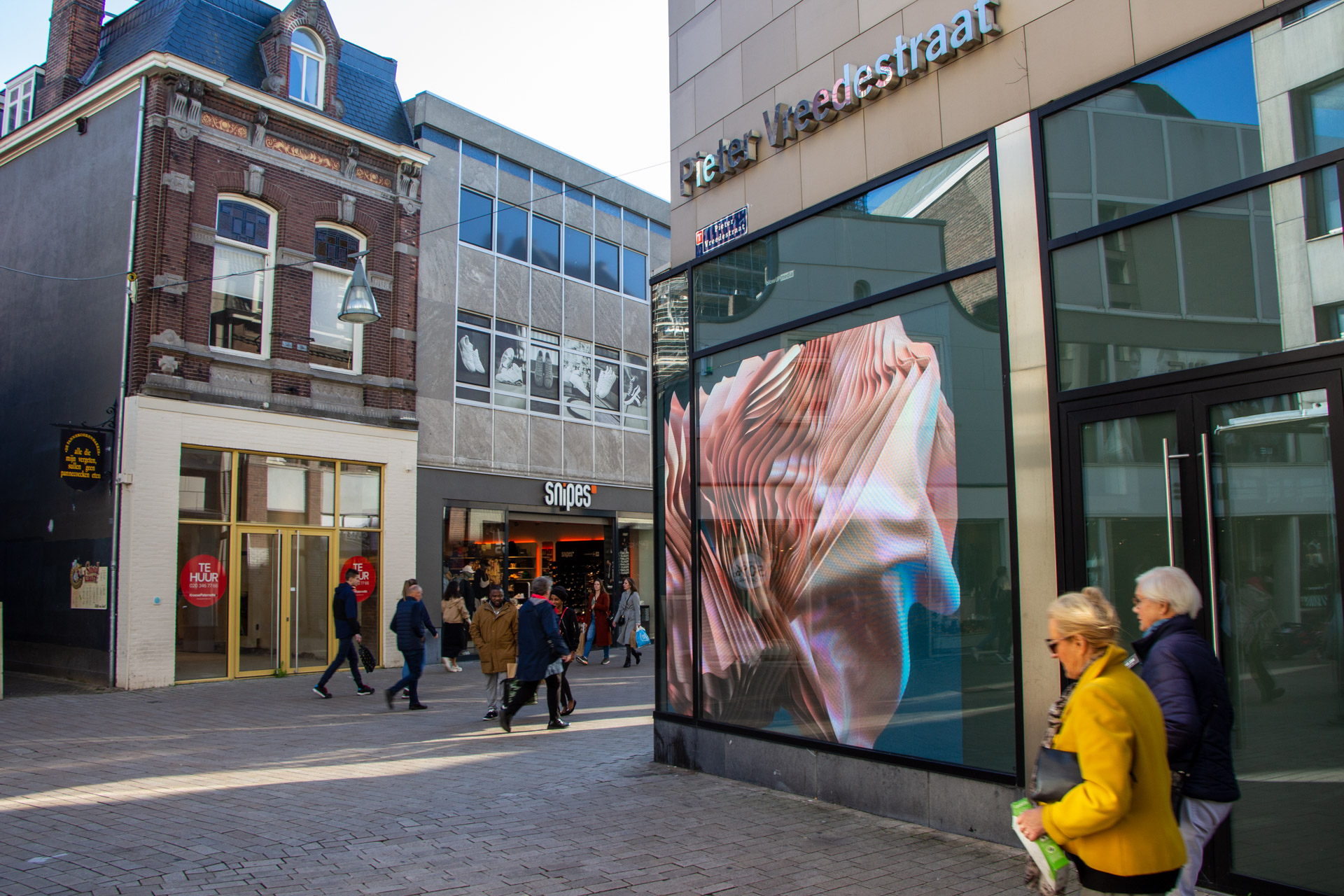 Heuvelstraat Tilburg LED scherm The Collective