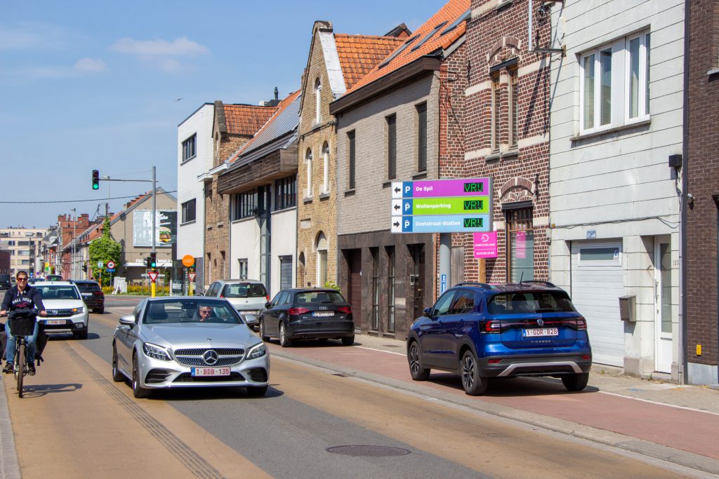 Parkeergeleiding Roeselare straatbeeld