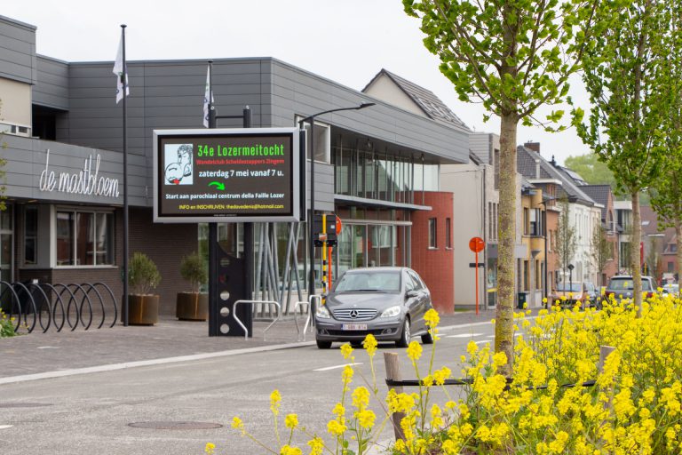 Q-LED TV Kruisem stadscommunicatie
