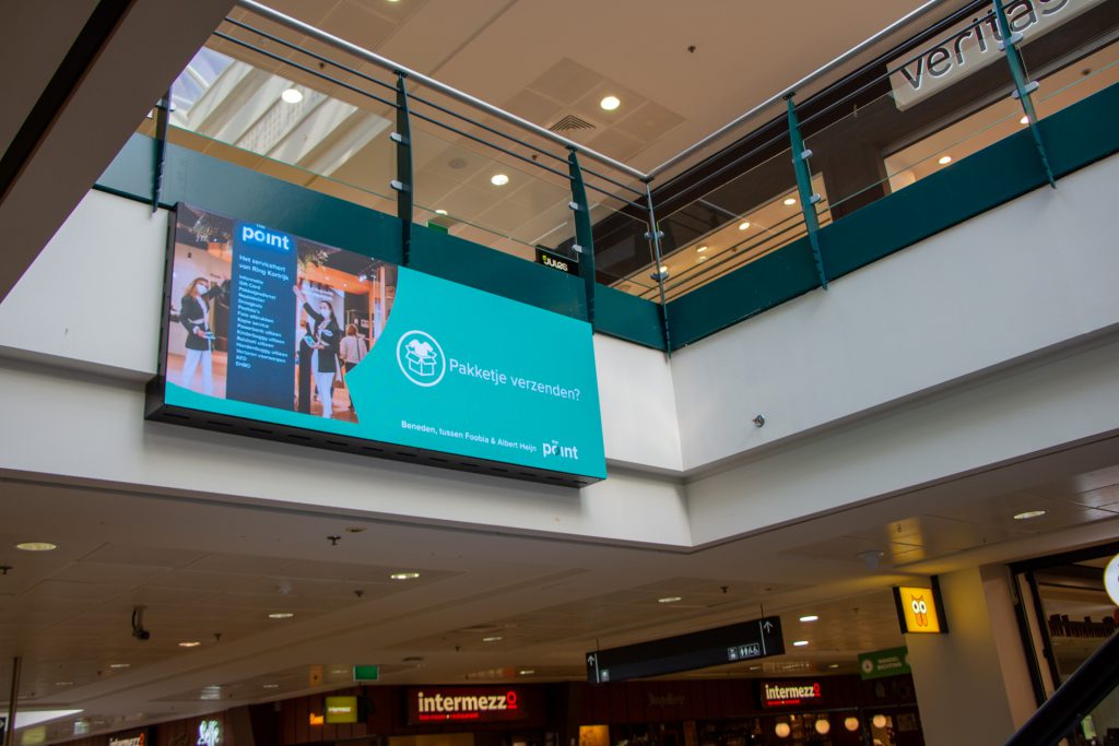 indoor LED-scherm winkelcentrum Kortrijk