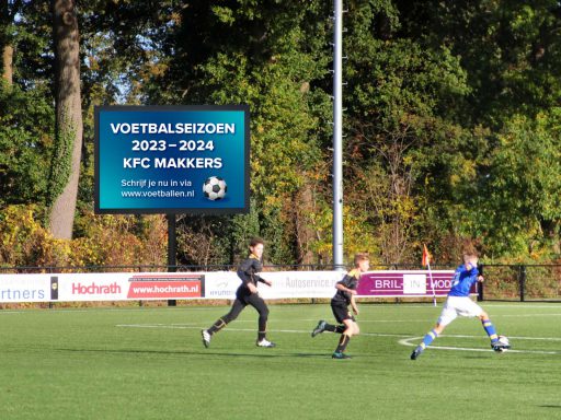 grafisch scorebord tijdens jeugd voetbal wedstrijd
