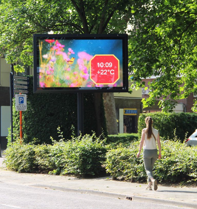 LED scherm met lokale informatie